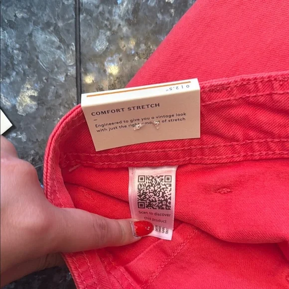 Universal Thread Red Jean Shorts - Picture 4 of 5